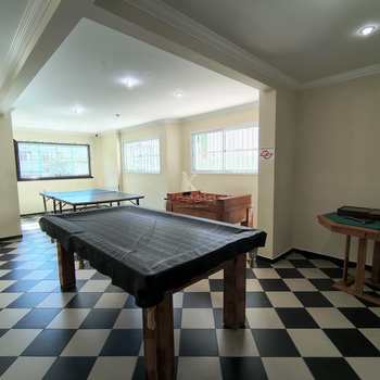 Apartamento em Praia Grande, bairro Vila Guilhermina
