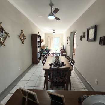 Apartamento em Praia Grande, bairro Vila Guilhermina
