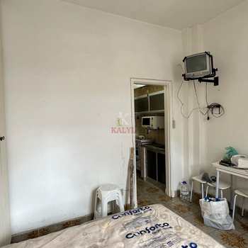 Kitnet em Praia Grande, bairro Ocean