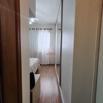 Apartamento em Praia Grande, bairro Guilhermina