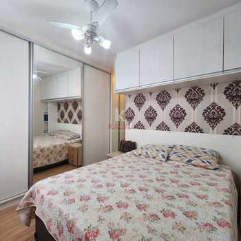 Apartamento em Praia Grande, bairro Guilhermina
