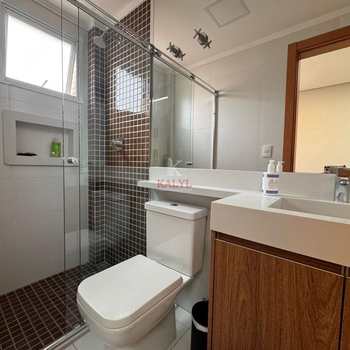 Apartamento em Praia Grande, bairro Boqueirão