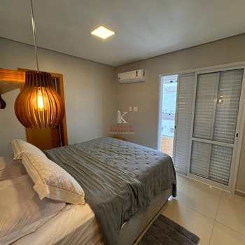 Apartamento em Praia Grande, bairro Boqueirão