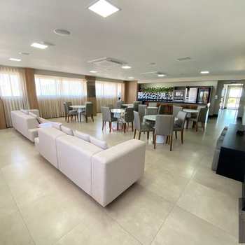 Apartamento em Praia Grande, bairro Boqueirão