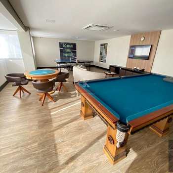 Apartamento em Praia Grande, bairro Boqueirão