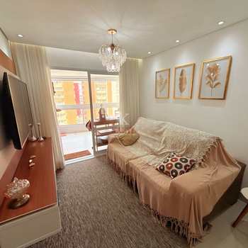 Apartamento em Praia Grande, bairro Canto do Forte