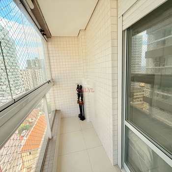 Apartamento em Praia Grande, bairro Canto do Forte