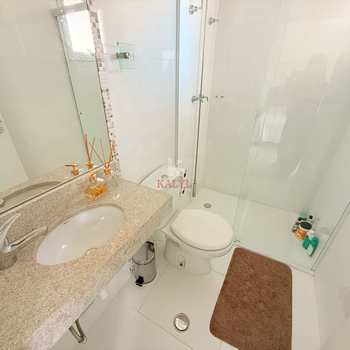 Apartamento em Praia Grande, bairro Canto do Forte