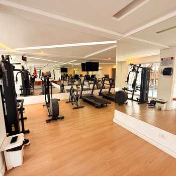 Apartamento em Praia Grande, bairro Canto do Forte