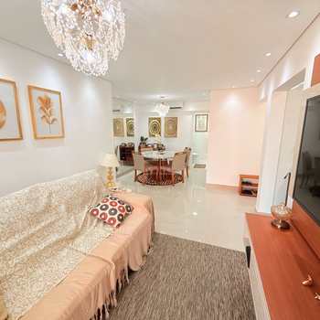 Apartamento em Praia Grande, bairro Canto do Forte
