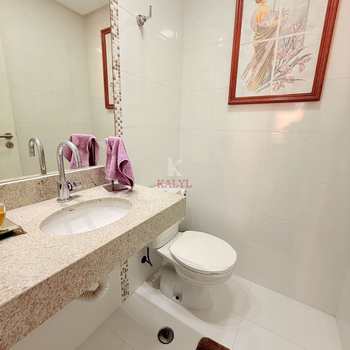 Apartamento em Praia Grande, bairro Canto do Forte