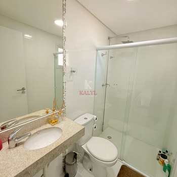 Apartamento em Praia Grande, bairro Canto do Forte