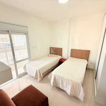 Apartamento em Praia Grande, bairro Canto do Forte