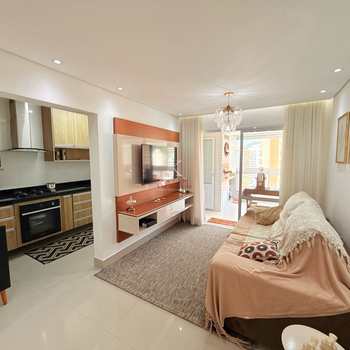 Apartamento em Praia Grande, bairro Canto do Forte