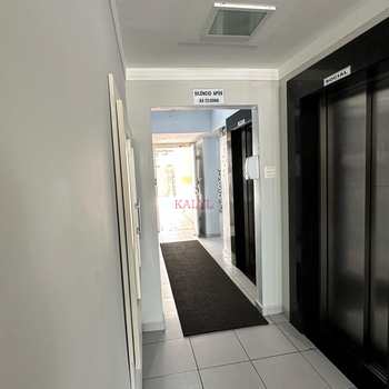 Apartamento em Praia Grande, bairro Guilhermina