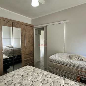 Apartamento em Praia Grande, bairro Guilhermina