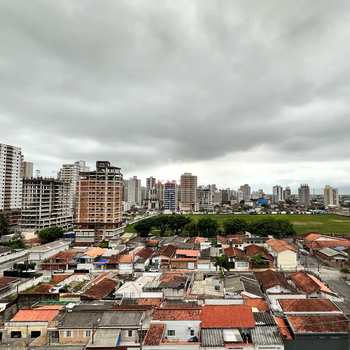 Apartamento em Praia Grande, bairro Guilhermina