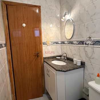 Apartamento em Praia Grande, bairro Guilhermina