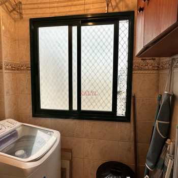 Apartamento em Praia Grande, bairro Guilhermina