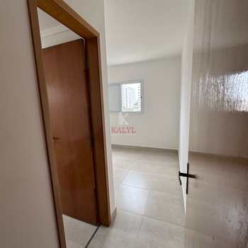 Apartamento em Praia Grande, bairro Guilhermina