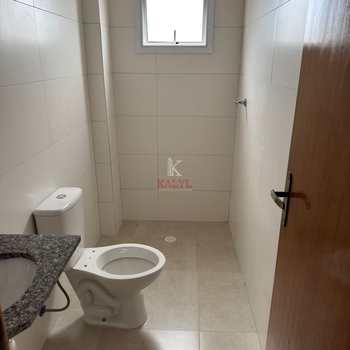 Apartamento em Praia Grande, bairro Guilhermina