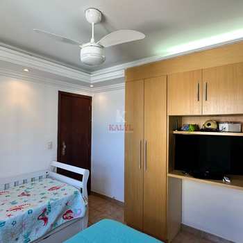 Apartamento em Praia Grande, bairro Guilhermina