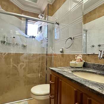 Apartamento em Praia Grande, bairro Guilhermina
