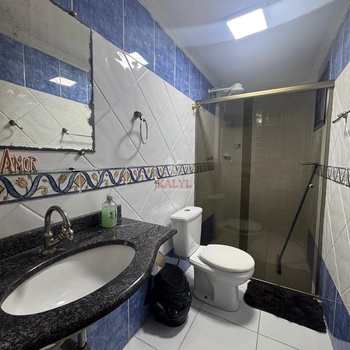 Apartamento em Praia Grande, bairro Guilhermina