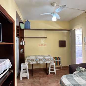 Apartamento em Praia Grande, bairro Guilhermina