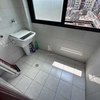 Apartamento em Praia Grande, bairro Guilhermina