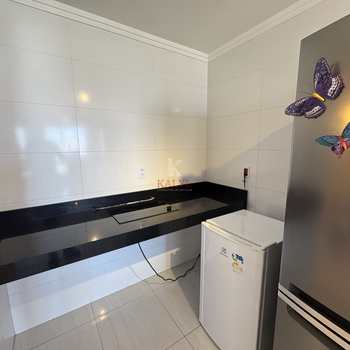 Apartamento em Praia Grande, bairro Guilhermina