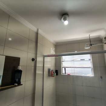 Apartamento em Praia Grande, bairro Guilhermina