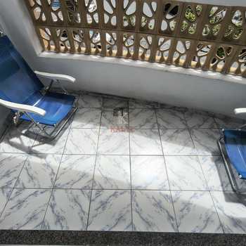 Apartamento em Praia Grande, bairro Guilhermina