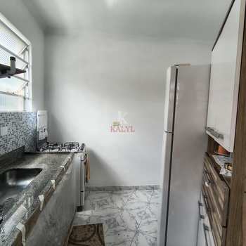 Apartamento em Praia Grande, bairro Guilhermina