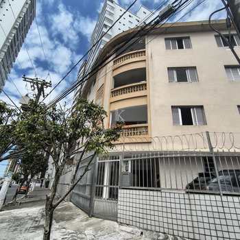 Apartamento em Praia Grande, bairro Guilhermina