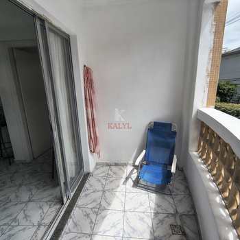 Apartamento em Praia Grande, bairro Guilhermina