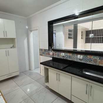 Apartamento em Praia Grande, bairro Guilhermina
