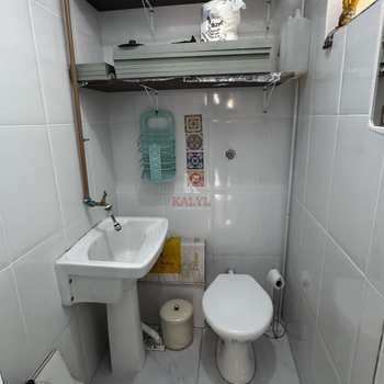 Apartamento em Praia Grande, bairro Guilhermina