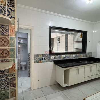 Apartamento em Praia Grande, bairro Guilhermina