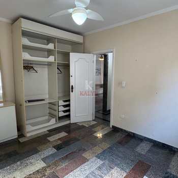 Apartamento em Praia Grande, bairro Guilhermina