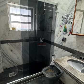 Apartamento em Praia Grande, bairro Guilhermina