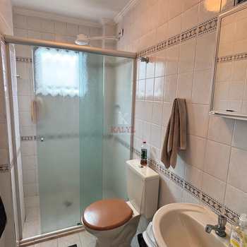 Apartamento em Praia Grande, bairro Guilhermina