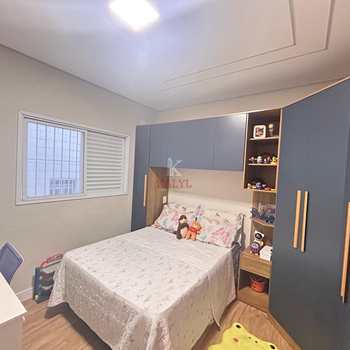 Casa em Praia Grande, bairro Tupi