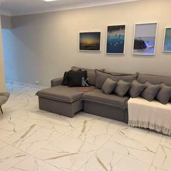 Casa em Praia Grande, bairro Tupi