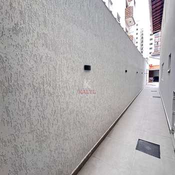 Casa em Praia Grande, bairro Tupi