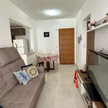 Apartamento em Praia Grande, bairro Guilhermina