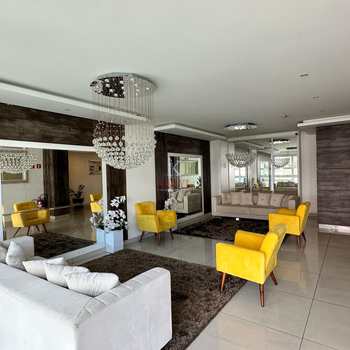 Apartamento em Praia Grande, bairro Guilhermina