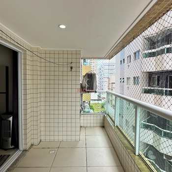 Apartamento em Praia Grande, bairro Guilhermina