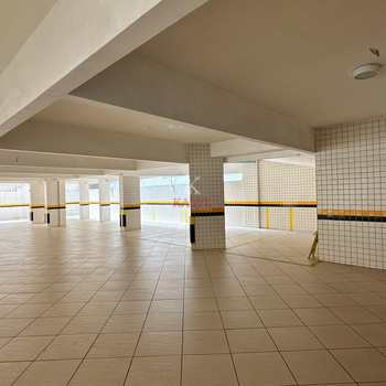 Apartamento em Praia Grande, bairro Guilhermina