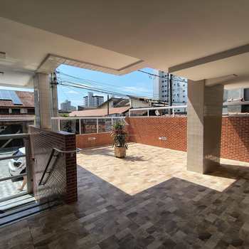 Apartamento em Praia Grande, bairro Guilhermina